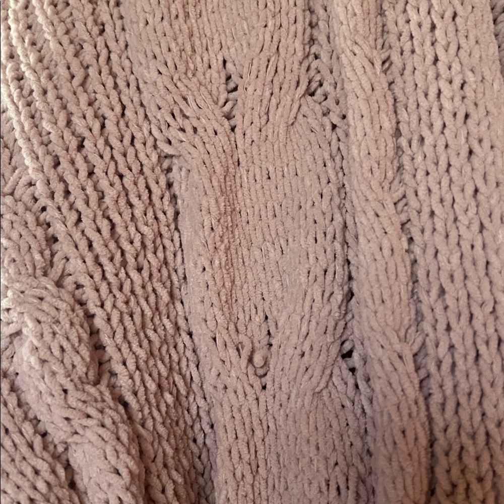 LOVE TREE LIKE NEW cable knit pink cardigan sweater Size L. - Picture 3 of 5